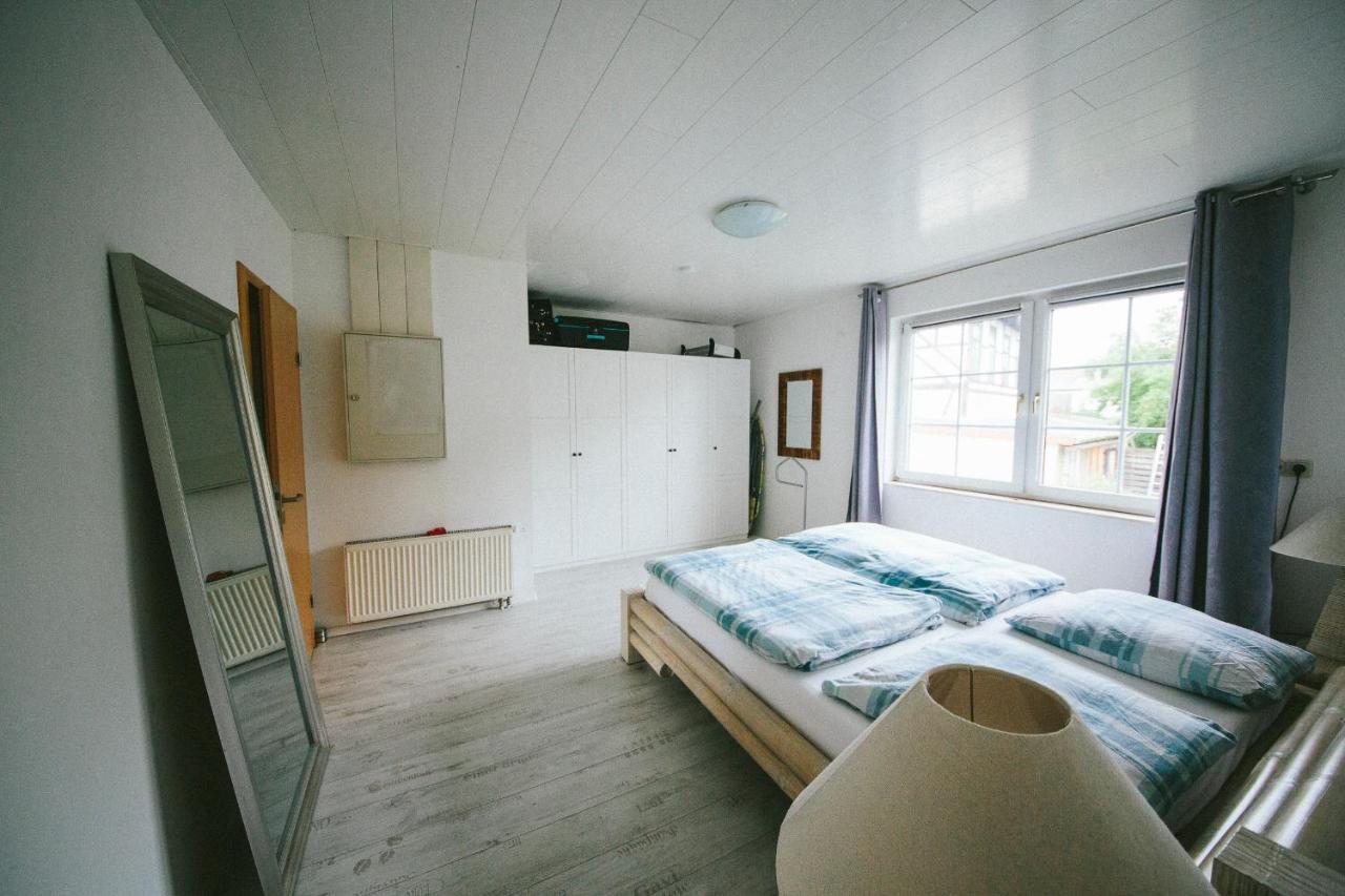 Grosse & Voll Ausgestattete Apartments, Studios, Doppelzimmer, Workspace, Parkplatz, Netflix, Prime & Schnelles Wifi In Ruhiger Lage Mit Garten Rudolstadt Εξωτερικό φωτογραφία