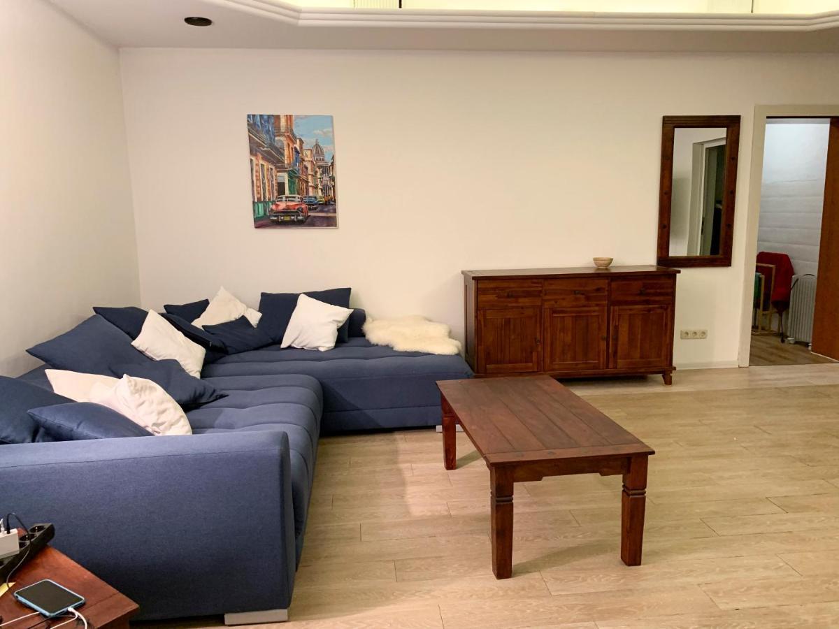 Grosse & Voll Ausgestattete Apartments, Studios, Doppelzimmer, Workspace, Parkplatz, Netflix, Prime & Schnelles Wifi In Ruhiger Lage Mit Garten Rudolstadt Εξωτερικό φωτογραφία