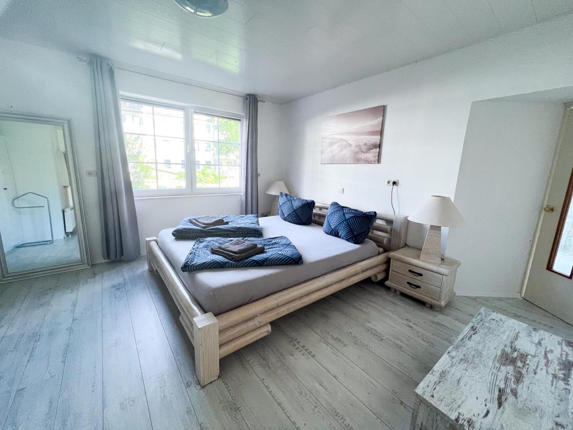 Grosse & Voll Ausgestattete Apartments, Studios, Doppelzimmer, Workspace, Parkplatz, Netflix, Prime & Schnelles Wifi In Ruhiger Lage Mit Garten Rudolstadt Εξωτερικό φωτογραφία