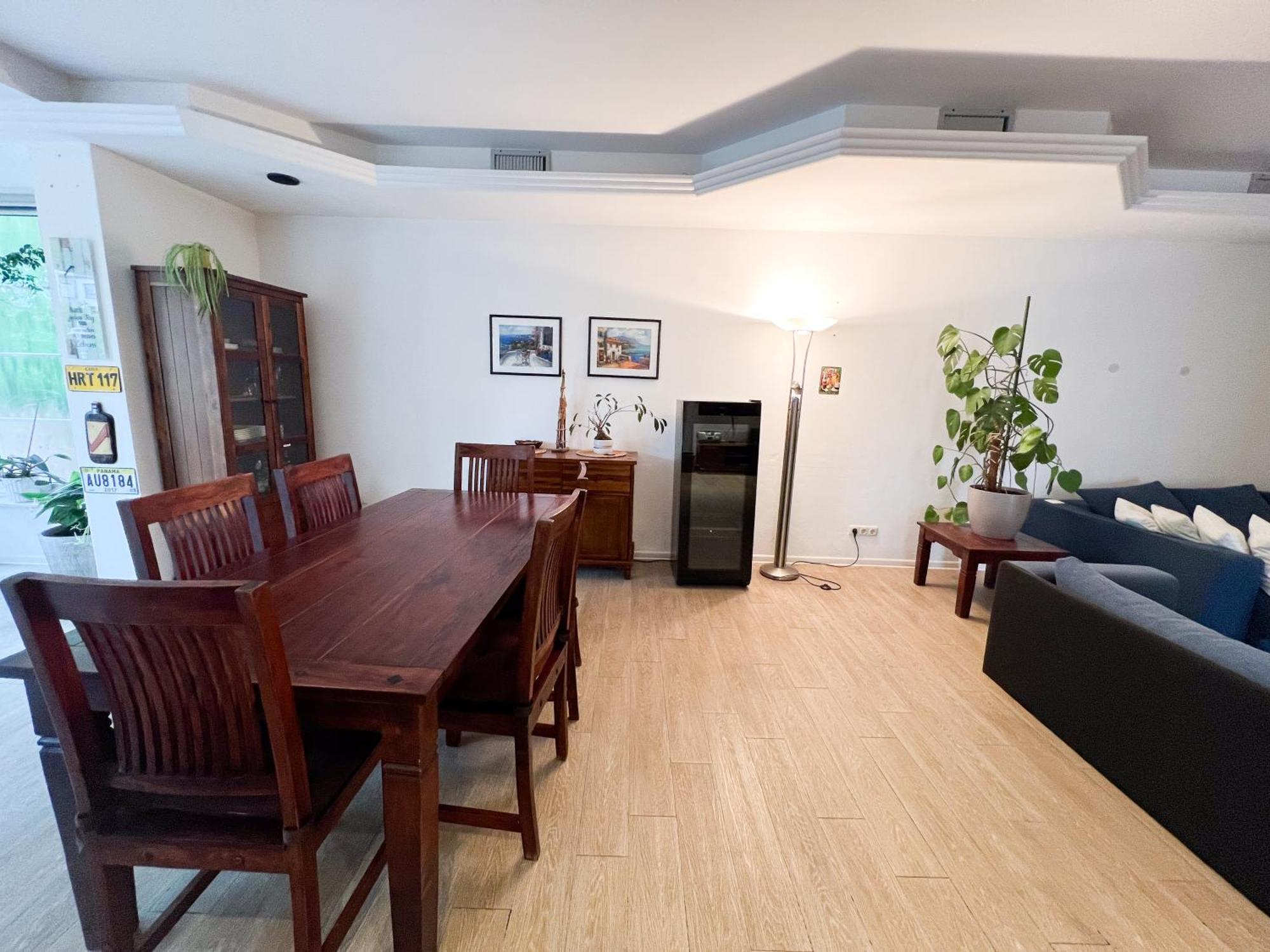 Grosse & Voll Ausgestattete Apartments, Studios, Doppelzimmer, Workspace, Parkplatz, Netflix, Prime & Schnelles Wifi In Ruhiger Lage Mit Garten Rudolstadt Εξωτερικό φωτογραφία